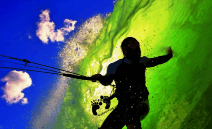 straplesskitesurfing.com